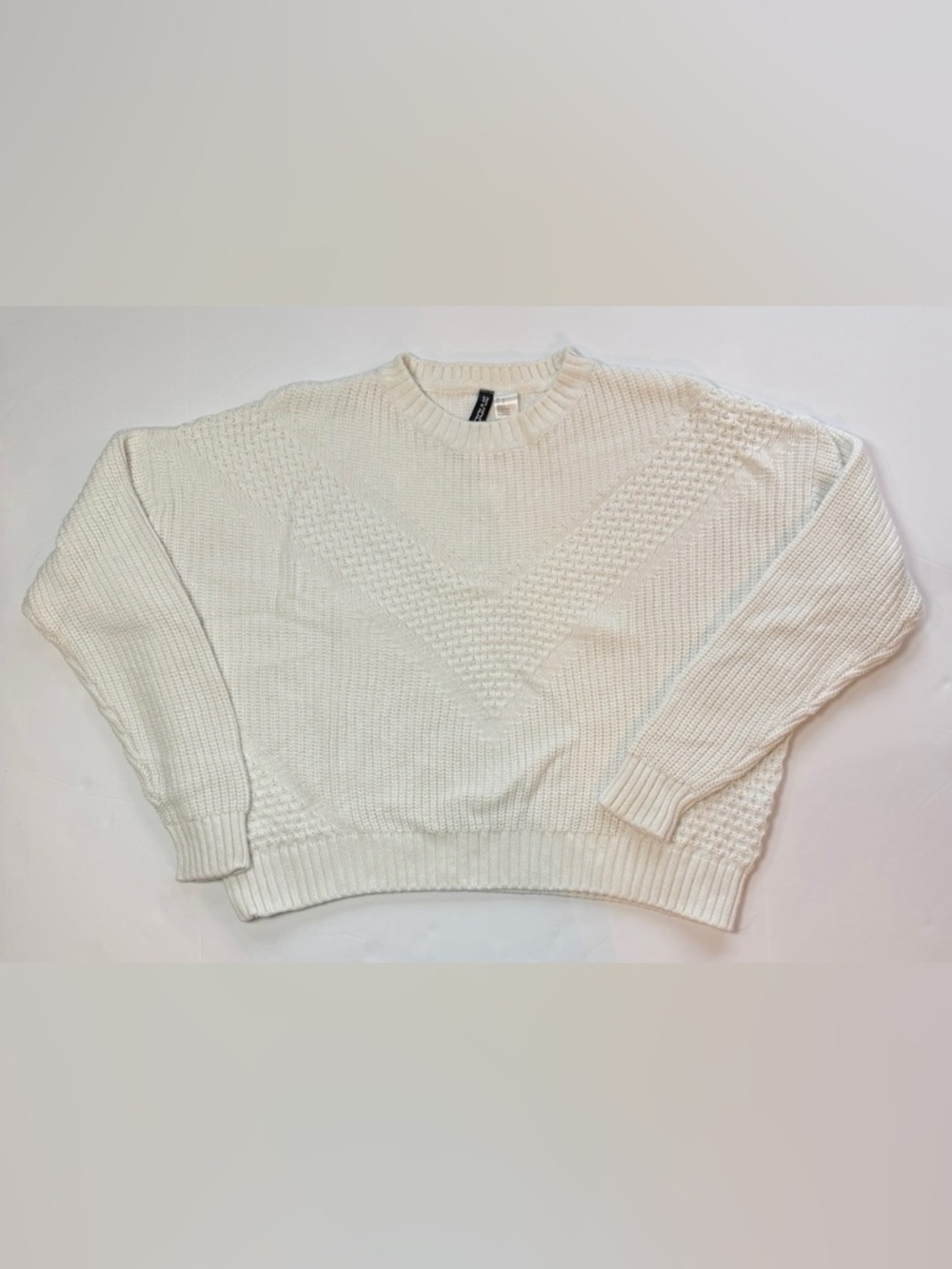 H&M Knit Oversized Cropped Sweater Loose Fit Long Sleeve White Size M